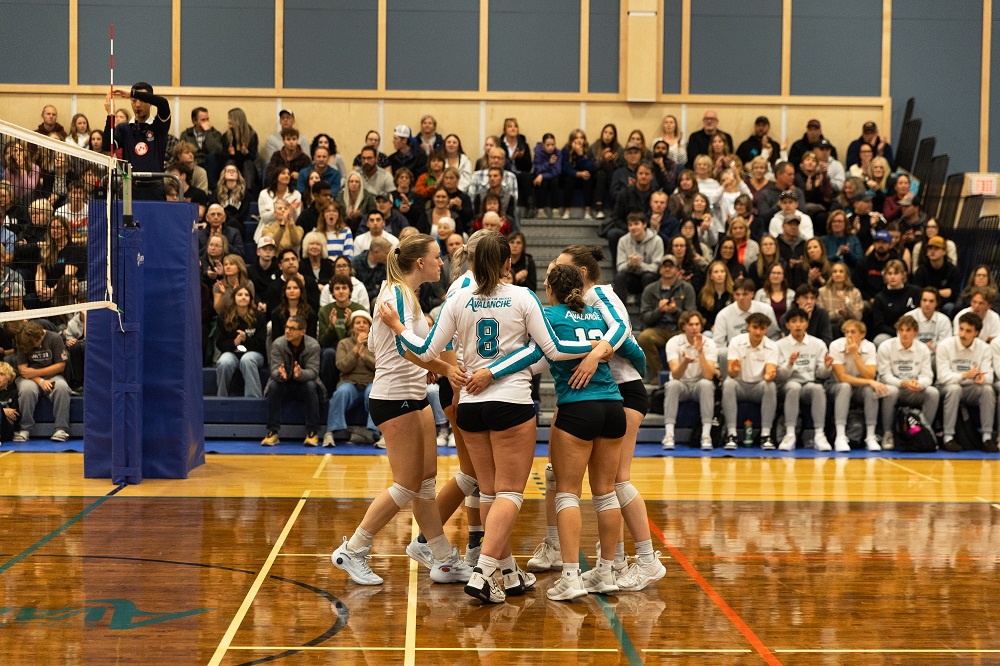 Women's Volleyball Avalanche Report: Week 4